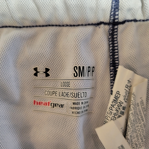 Under Armour tye dye shorts - Picture 3 of 3